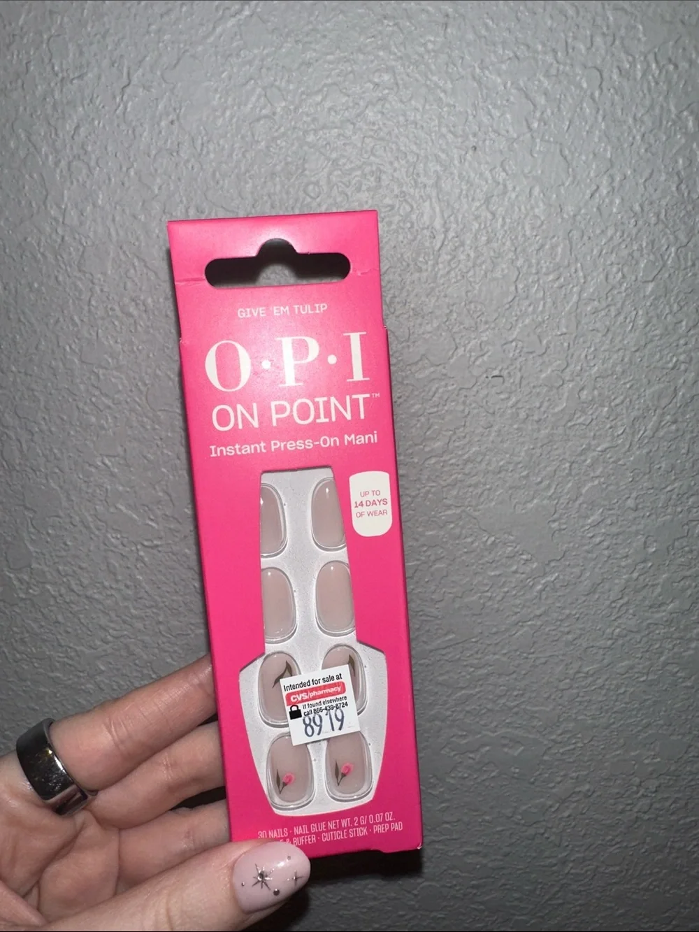 New OPI “Give ‘Em Tulip” On Point Instant Press-On Mani Nail Kit